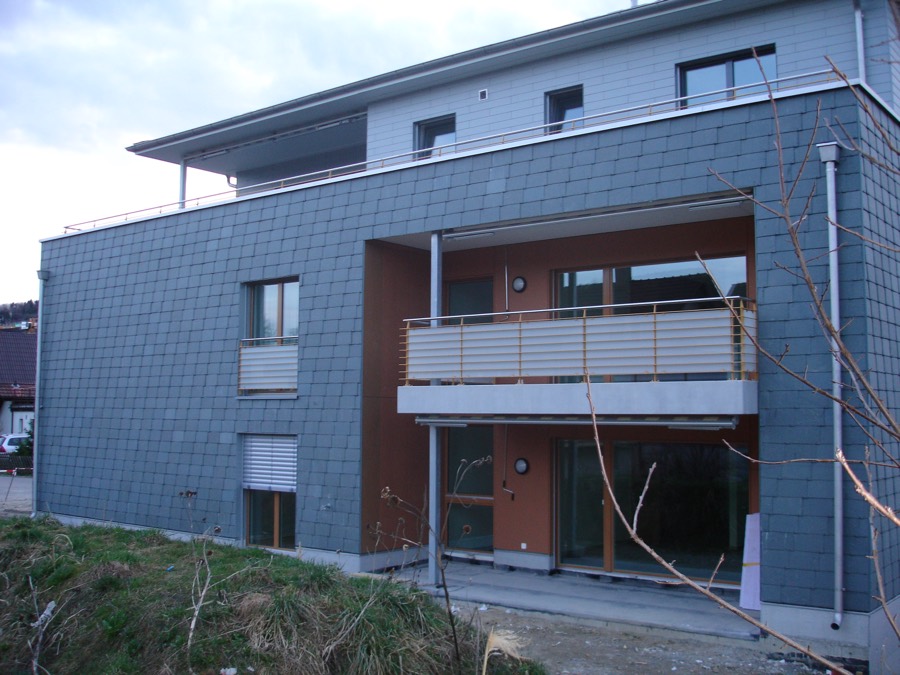 Natursteinschiefer-Fassade, Ansicht Ecke